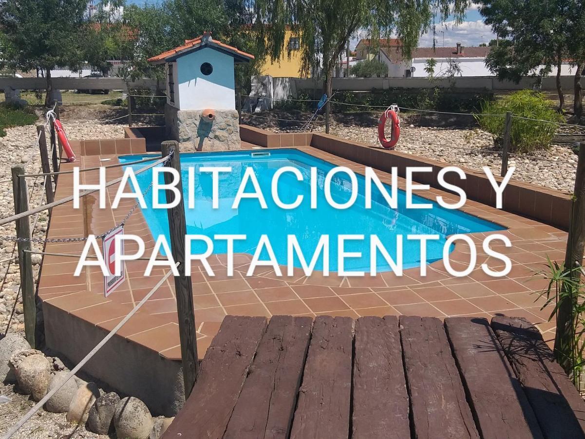 La Posada Hipica Rosalejo Kültér fotó
