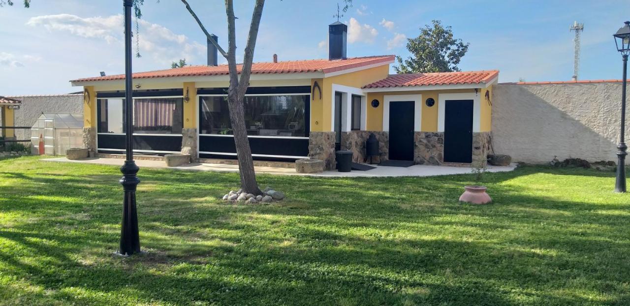 La Posada Hipica Rosalejo Kültér fotó