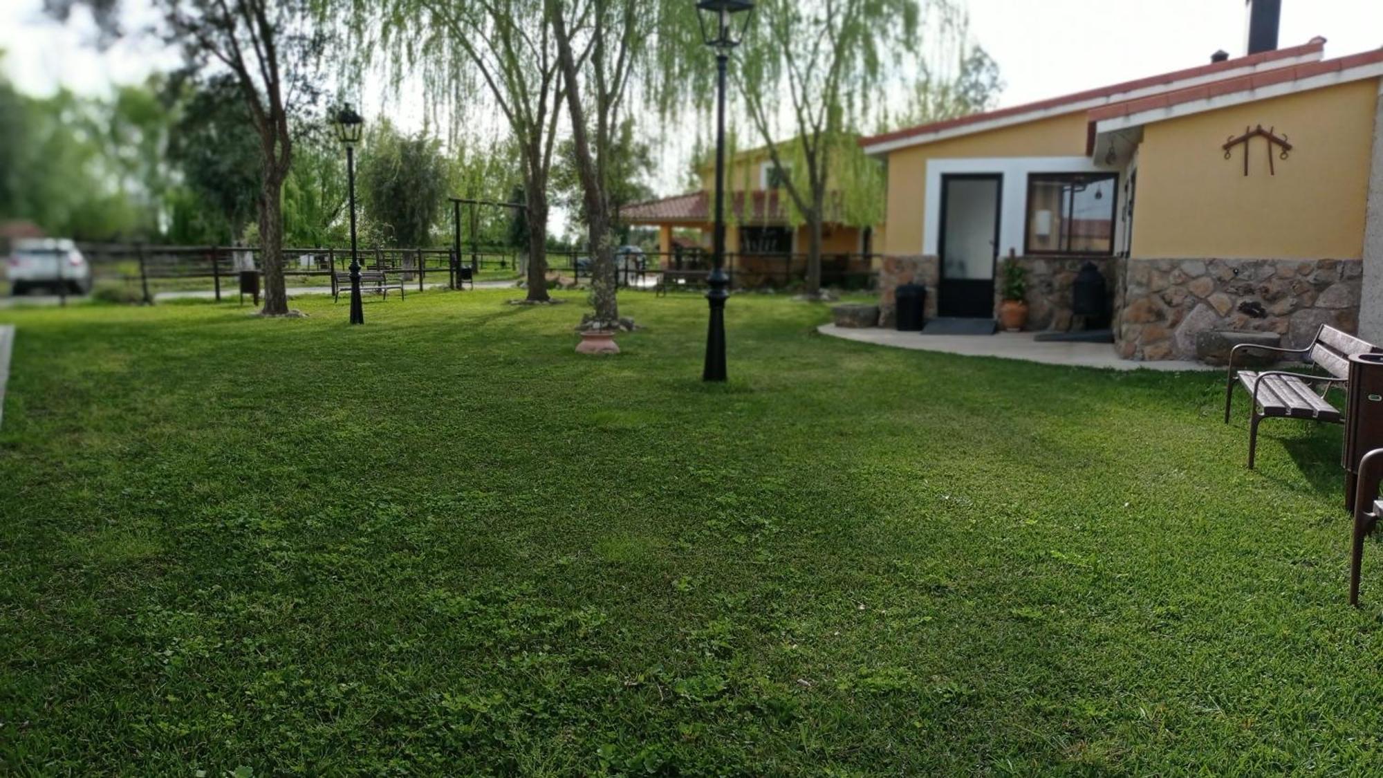 La Posada Hipica Rosalejo Kültér fotó